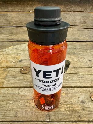 Yeti Yonder Tether Water Bottle (750ml) King Crab