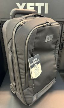 Yeti Crossroads® 22" Luggage Black